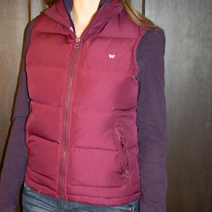 Maroon puffy vest